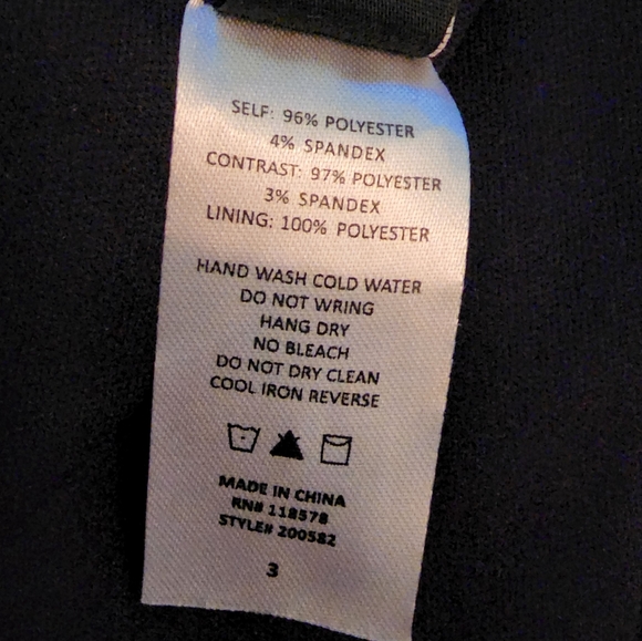 Windsor Dress Sleeveless Pleated Cut Out Velvet and Satin Champagne Size… - Picture 16 of 17